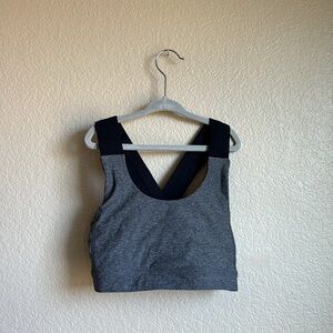 lululemon sports bra size 4